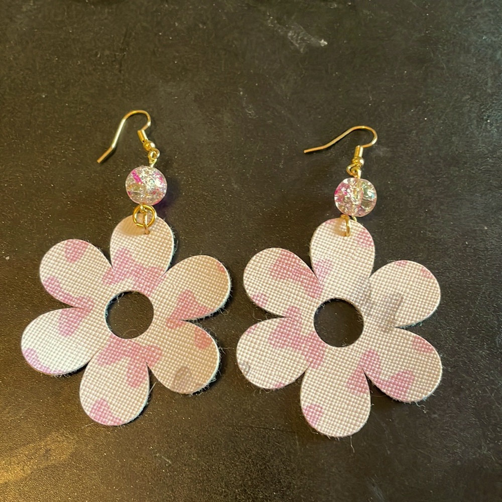 Minnie Mouse Flower earring